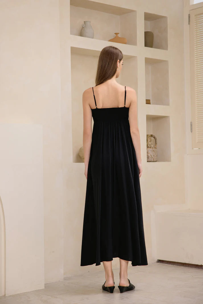 Linen Dress in Black