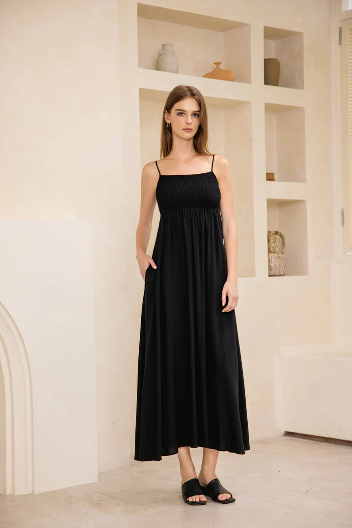 Linen Dress in Black