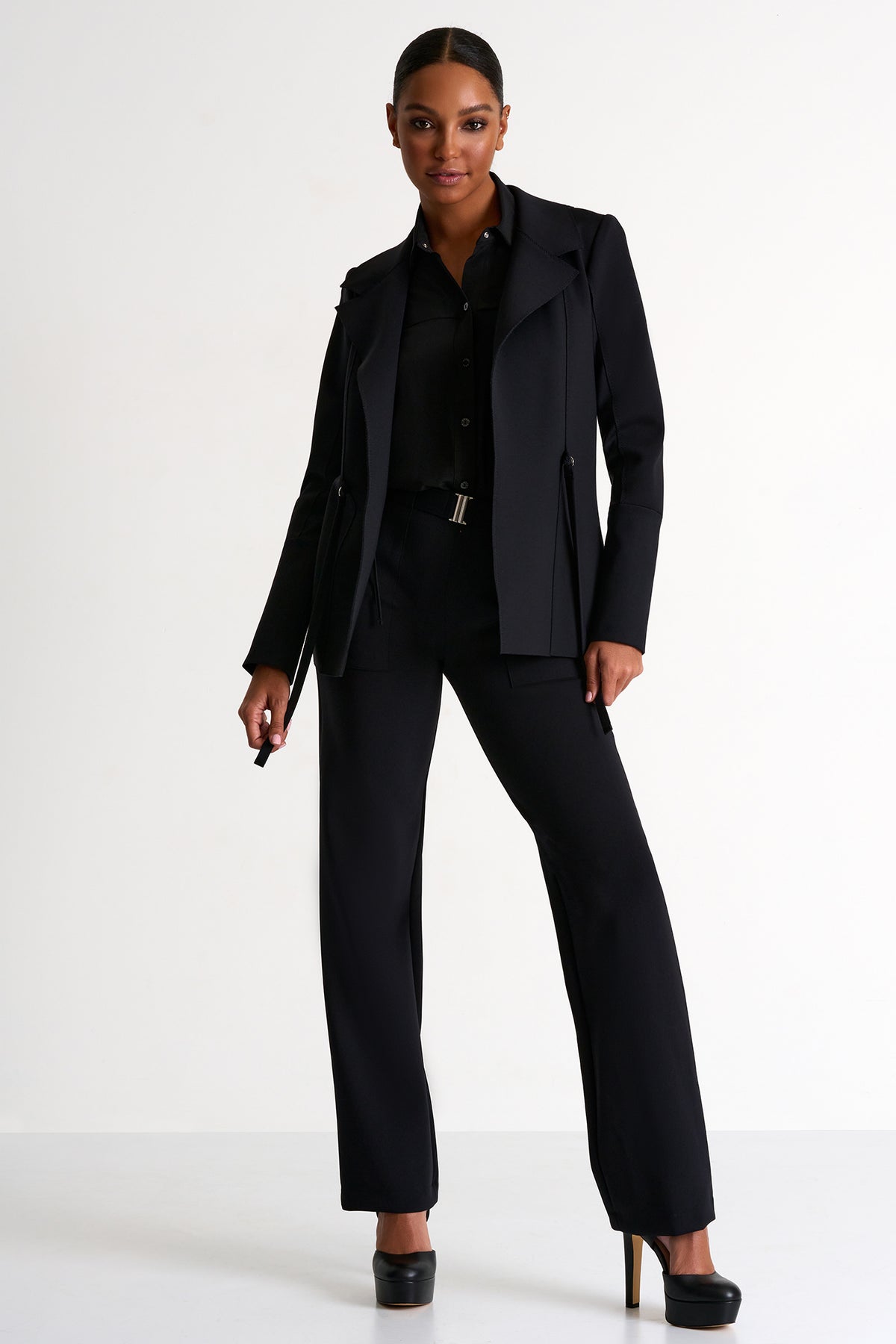 SHAN Structured Blazer